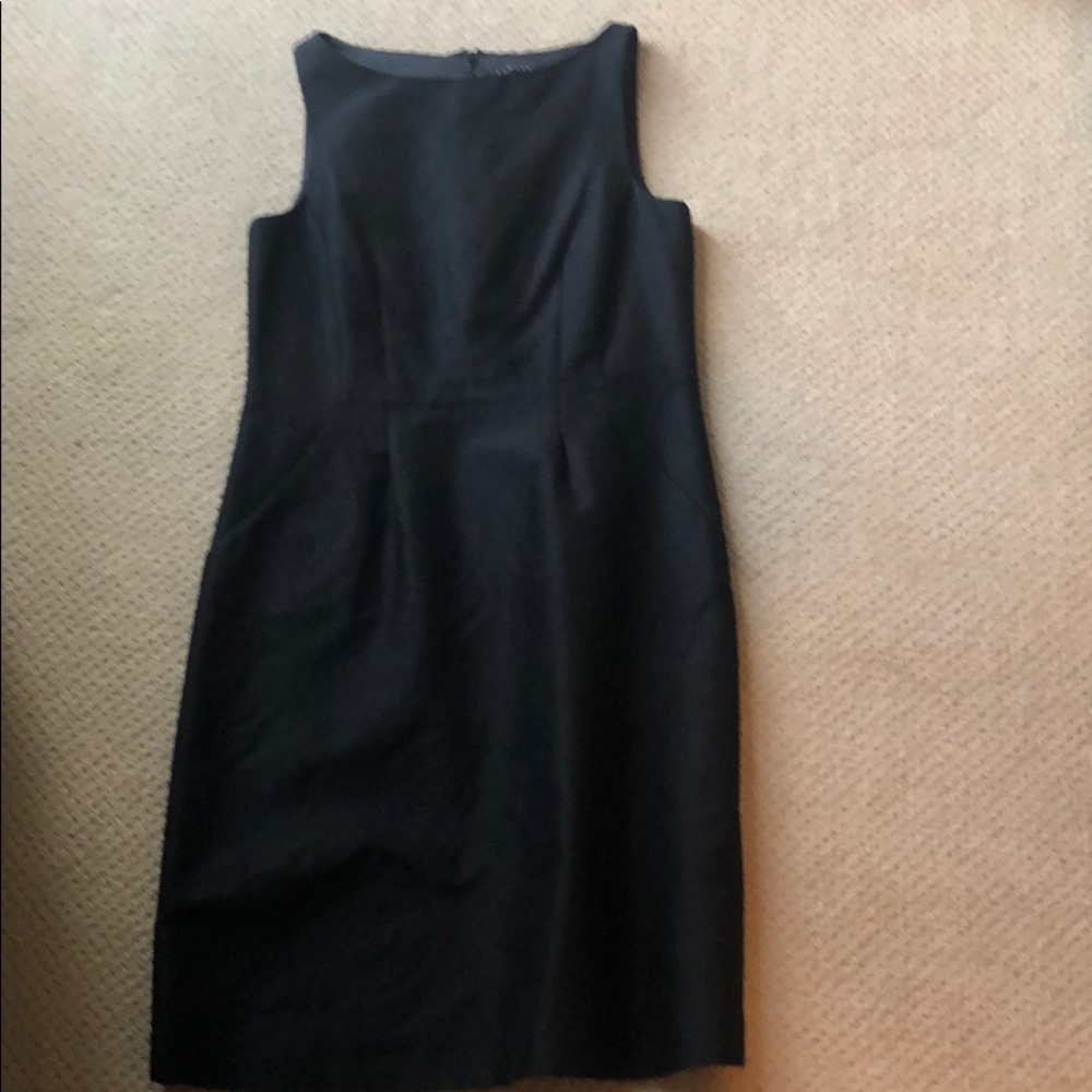 Theory black jacquard sheath